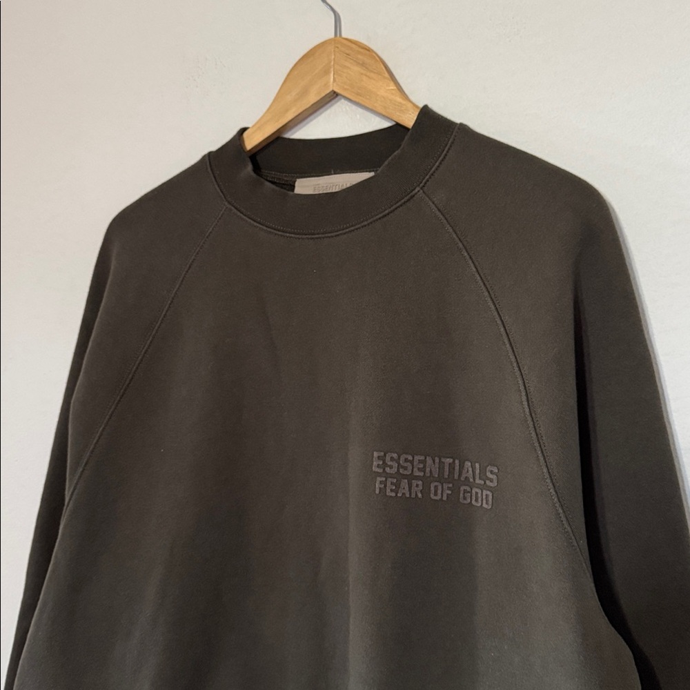 Essentials Fear Of God Crewneck / Small / Authentic / Made In Vietnam - Picture 3 of 8